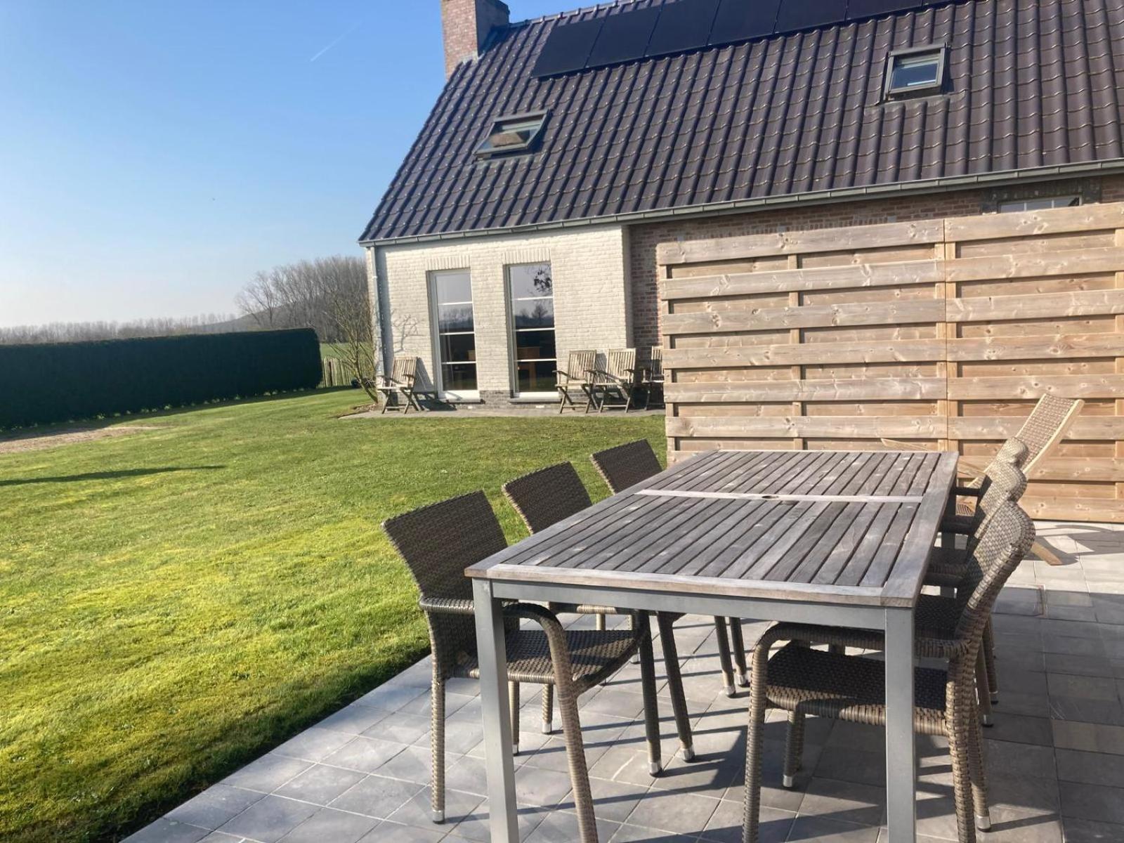 De Smokkelaar & Het Schuurtje Vila Maldegem Exterior foto