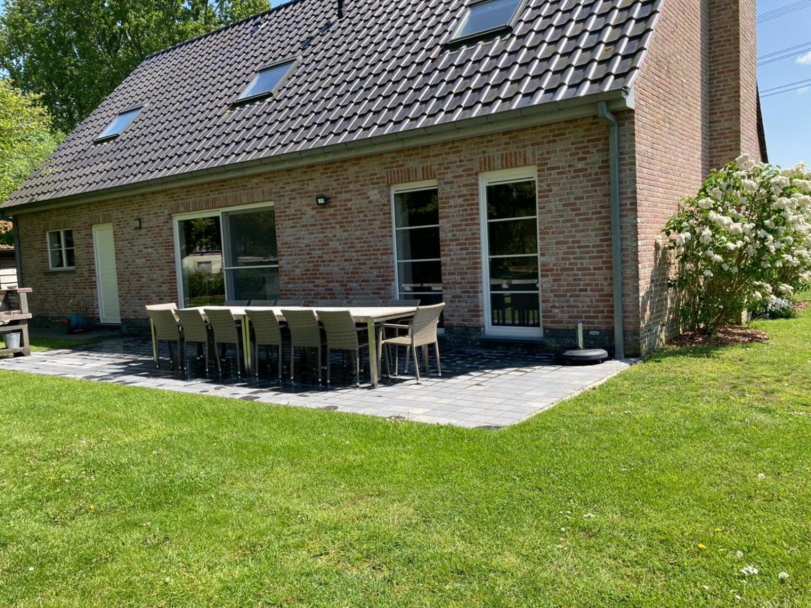 De Smokkelaar & Het Schuurtje Vila Maldegem Exterior foto